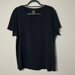 L.L. Bean Pima Cotton Shaped V-Neck Short-Sleeve‎ Shirt - Black - Size 2X